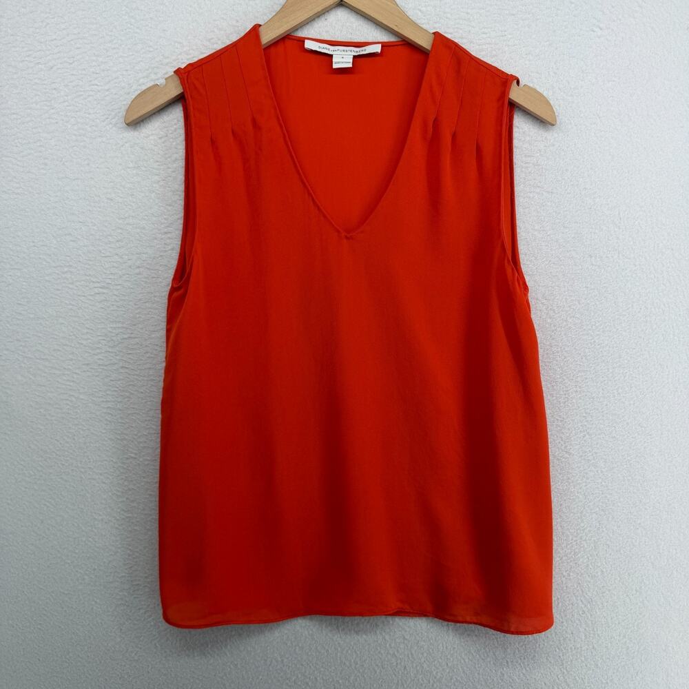 DIANE VON FURSTENBERG Tank Top S Silk Georgette Crepe Pleated V-Neck Hot Red